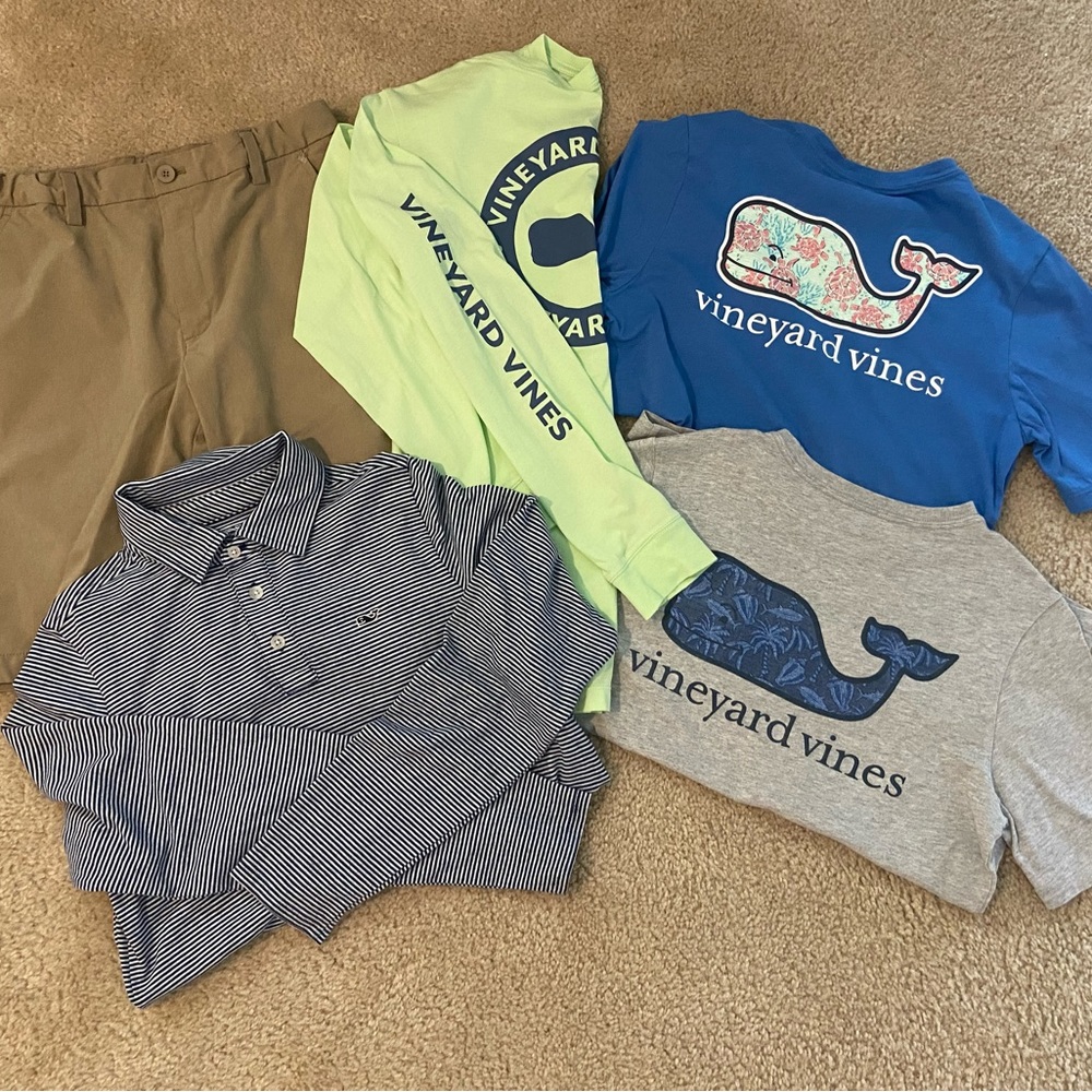 Vineyard vines performance shorts polo top bundle